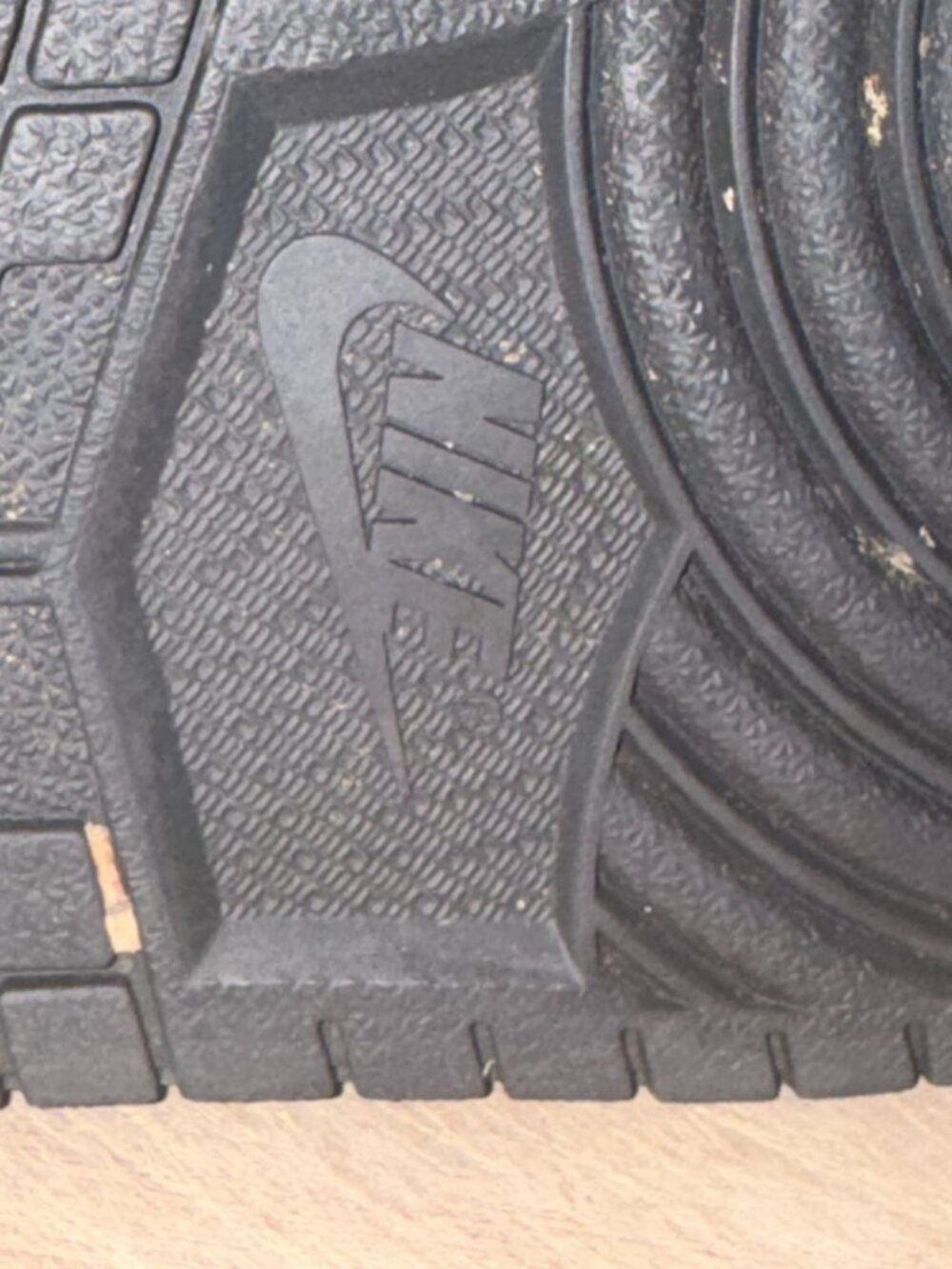 Air Jordan 1 Mid Black Leather Mens Shoes US 10 - Picture 8 of 9